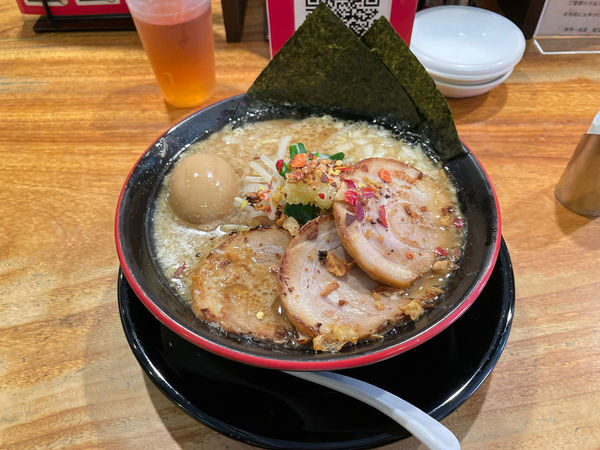 「チャーシュー玉子醤油豚骨」@博多一風堂 堀江店の写真