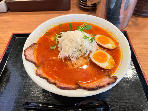 「トマトスペシャル」@らぁめん たろう 三宮本店の写真