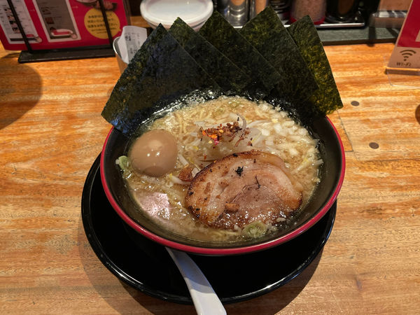 「のり玉子チャーシュー豚骨醤油」@博多一風堂 堀江店の写真