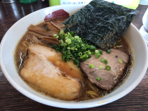 「魚介豚骨醤油 800円」@麺屋 三四郎の写真