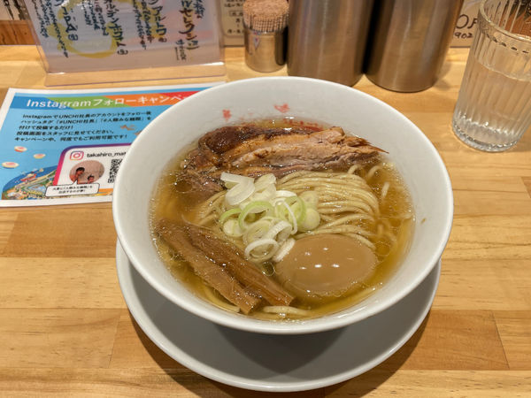 「らーめんmacro 特選こだわり煮玉子トッピング」@人類みな麺類の写真