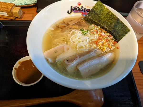 「復刻版Parade塩らーめん」@ジャンクストーリー 本店の写真