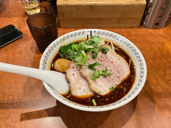 「スパイス・特製ラー麺」@スパイス・ラー麺 卍力 秋葉原店の写真