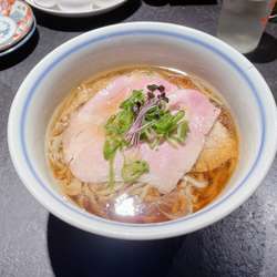 醤油ラーメン