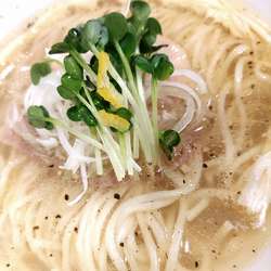 鶏と鴨と蛤の柚子塩らぁ麺