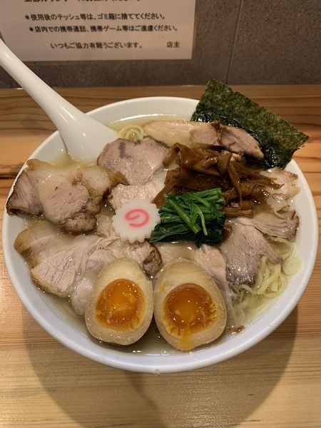 「しおチャーシューメン大盛り1450円 味玉100円」@オランダ軒の写真