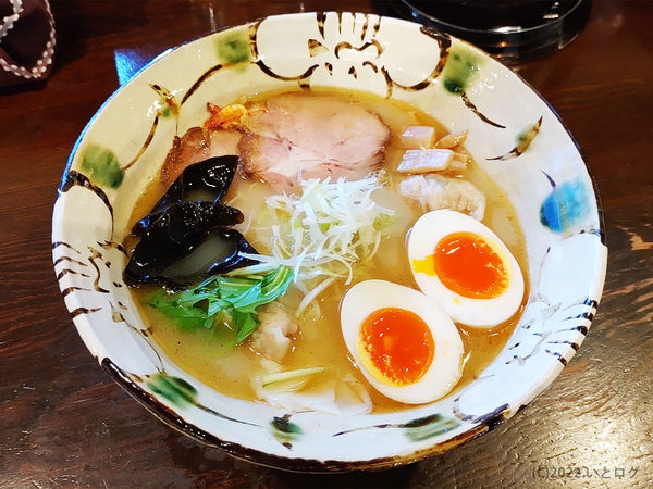 「塩（＋海老わんたん＋味玉）」@いち井の写真