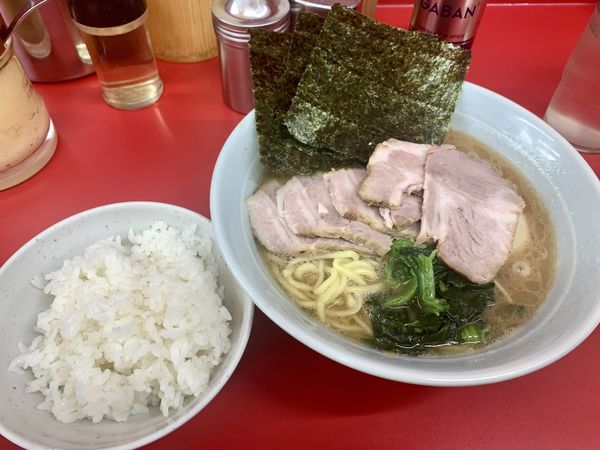 「AREA51(950円)」@横浜ラーメン 武蔵家 大井町店の写真