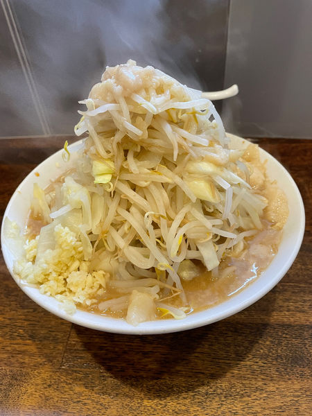 「ラーメン小、野菜、アブラ、ニンニク少し」@麺屋 鳳の写真