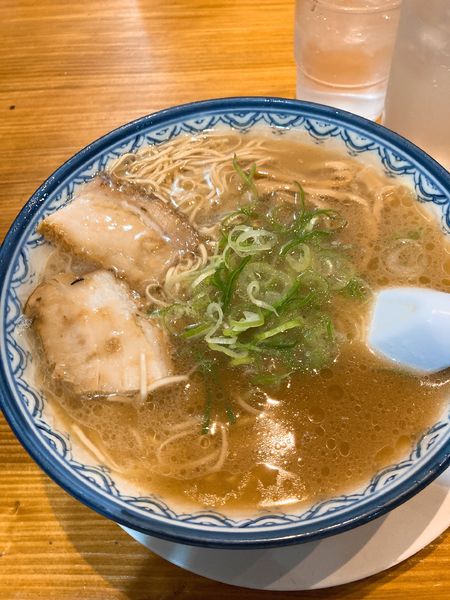 「ラーメン」@元祖赤のれん 節ちゃんラーメン 天神本店の写真