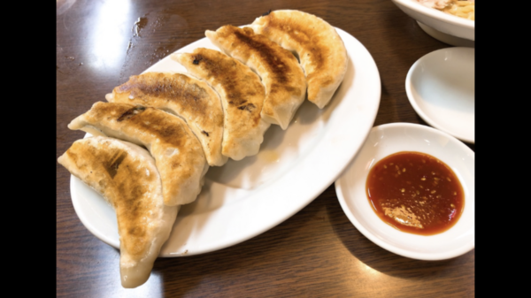 「餃子６個」@えのけんラーメンの写真