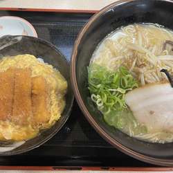 金平セット（とんこつらーめん＋カツ丼）細麺