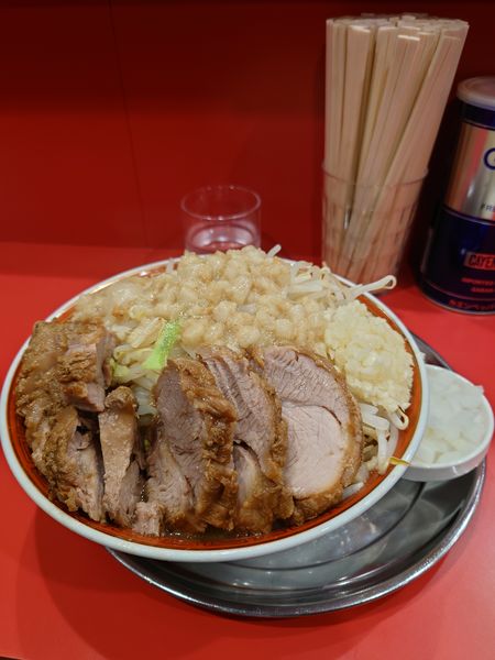 「大豚W　刻み玉葱　ニンニク　アブラマシマシ」@ラーメンタロー 蒲田の陣の写真