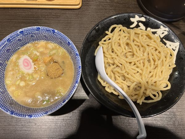 「つけ麺並850円」@六厘舎 上野店の写真