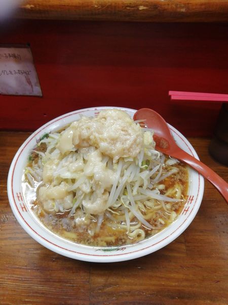 「ラーメン(ヤサイニンニクアブラ）」@ザ・ラーメンスモールアックスの写真