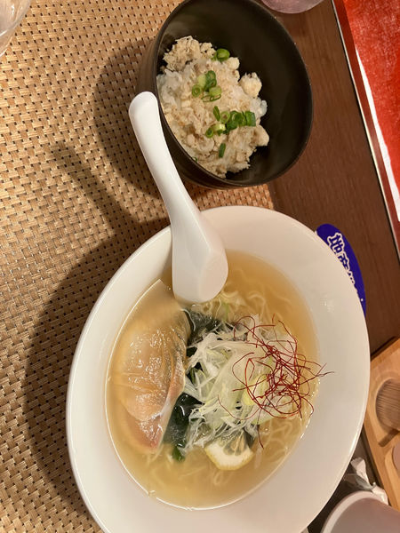 「ラーメンと地魚ごはん1000円」@麺処 Umiの写真