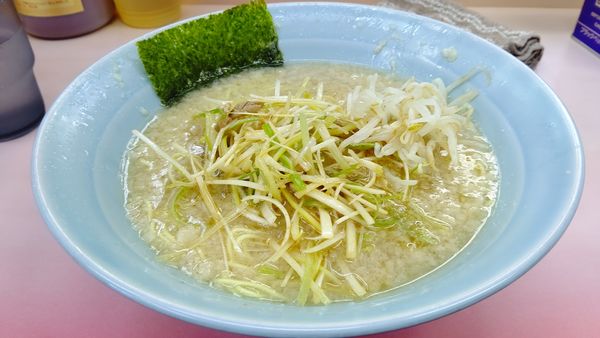 「ネギラーメン８００円」@ラーメンショップ 緑ヶ丘店の写真