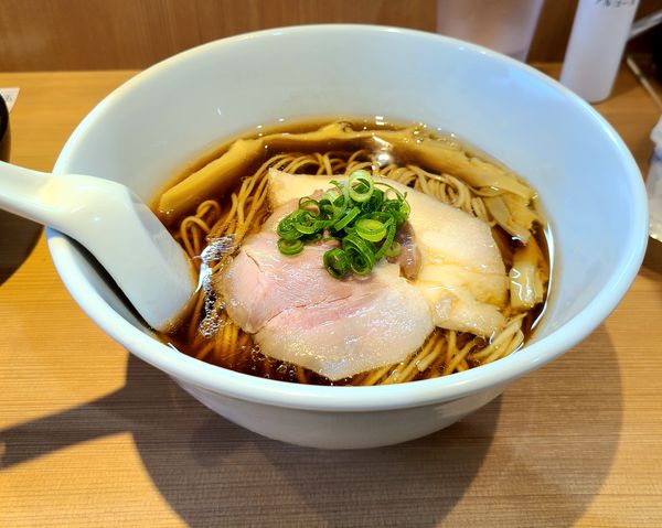 「醤油らぁ麺」@らぁ麺 ふじ田 水戸本店の写真