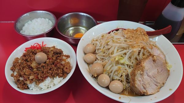 「小ラーメン、他」@立川マシマシ 古河125号店の写真