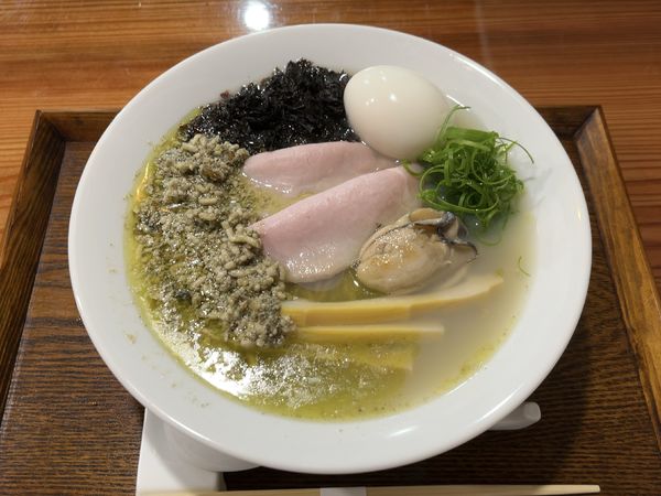 「牡蠣塩蕎麦＋味玉」@むかんの写真