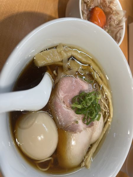 「特製醤油ラーメン」@らぁ麺 はやし田 池袋店の写真