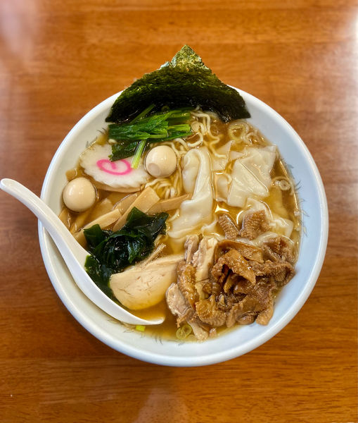 「ワンタン麺」@麺屋 あおいの写真