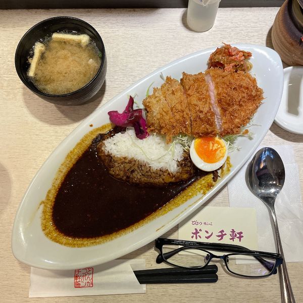 「カツと特製カレー」@とんかつ・豚しゃぶ ポンチ軒の写真
