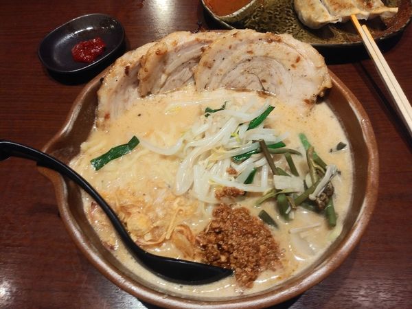 「信州味噌あぶりチャーシュー麺　大盛1266円」@麺場 田所商店 郡山南店の写真