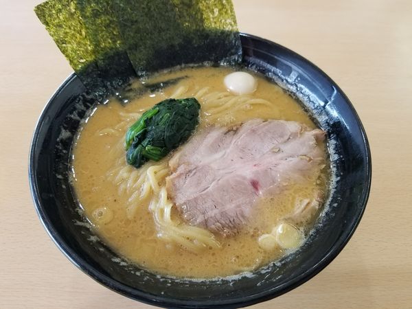 「ラーメン」@横濱家系 虎壱家の写真