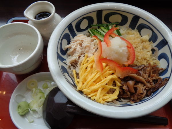 「冷し花 640円」@そば処 丸松の写真