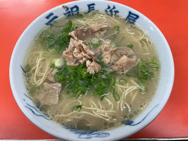 「ラーメン(550円)」@元祖 長浜屋の写真