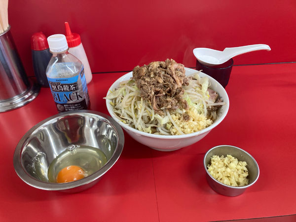 「小ラーメン　ショウガ　生卵」@ラーメン二郎 ひたちなか店の写真