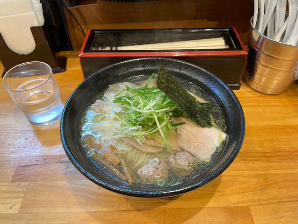 「肉塩雲呑」@大阪 麺哲の写真
