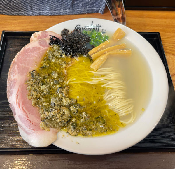 「牡蠣塩Premium（880円）」@Oysstey 春木店の写真