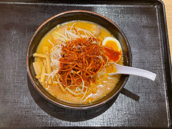 「辛ネギ味噌ラーメン」@ラーメン専門三代目 月見軒 SUNAMO店の写真