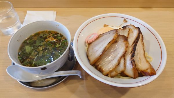 「チャーシュー坂戸つけめん 1000円」@中華そば すばる食堂の写真