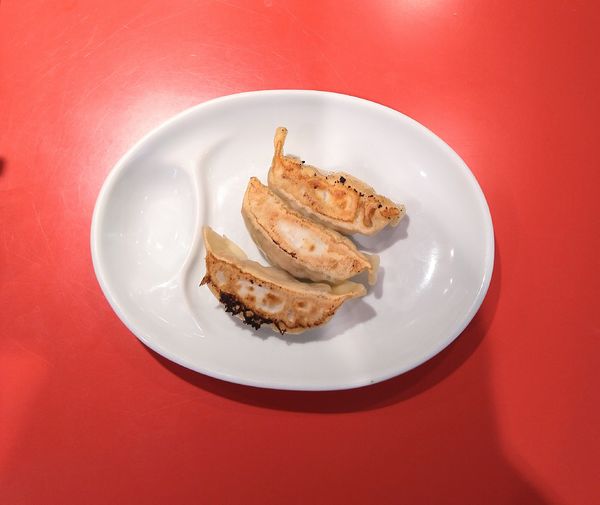 「餃子(3個)」@ラーショ マルミャーの写真