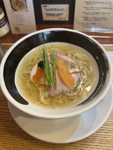 「のどぐろ煮干しの白醤油そば」@麺処しろくろの写真