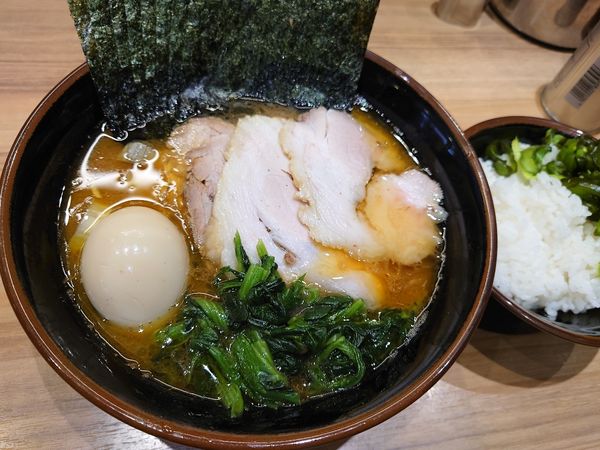 「特上離れ」@ラーメン武蔵家 HANAREの写真