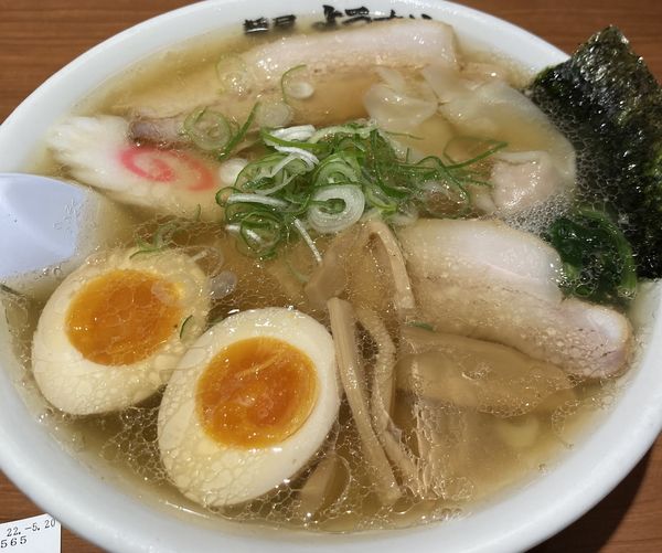 「特製醤油らーめん（1200円）」@麺屋 ようすけ 東京ラーメンストリート店の写真