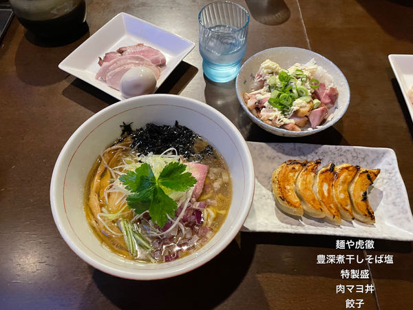 「豊深煮干しそば塩　その他」@麺や 虎徹の写真