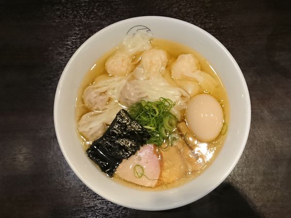 「白だし特製ワンタン麺＋味玉」@八雲の写真