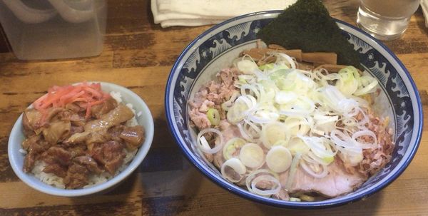 「油そば」@兎に角 松戸店の写真