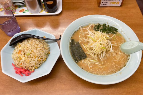 「ネギミソラーメン並 ＋チャーハン」@ラーメンショップ なまず峠店の写真
