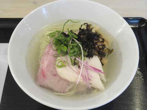 「貝出汁ラーメン（800円）」@僕達はここにいる。の写真