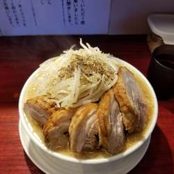 ラーメン大　肉+3