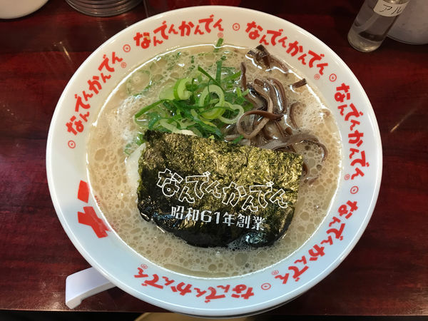 「ラーメン   820円」@なんでんかんでん 西新宿店の写真