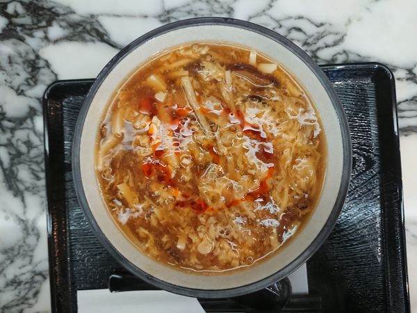 「酸辣湯麵」@千里馬 辣鼎風 FOOD AND TIME ISETAN YOKOHAMA店の写真