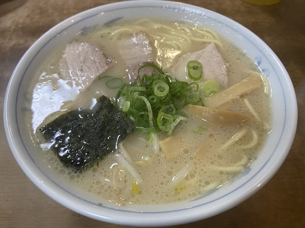 「中華そば（小）」@岡本中華 小松島本店の写真