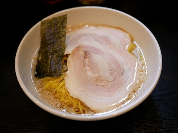 「醤油ラーメン こってり 麺硬め＋サービス餃子」@宗家一条流 八代目直系 がんこラーメン 町屋店の写真